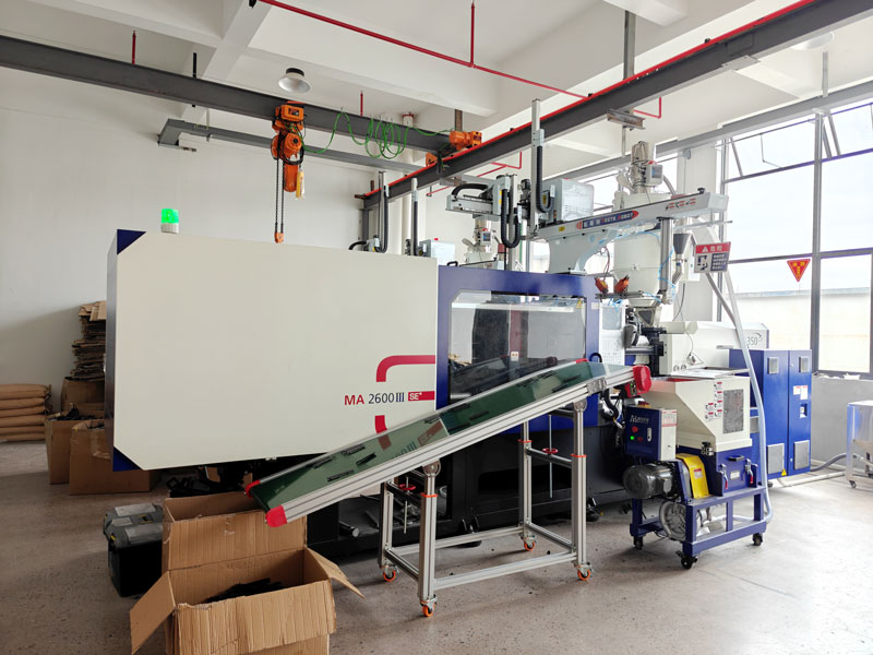 Ruixiang Company’s injection molding workshop equipment update completed